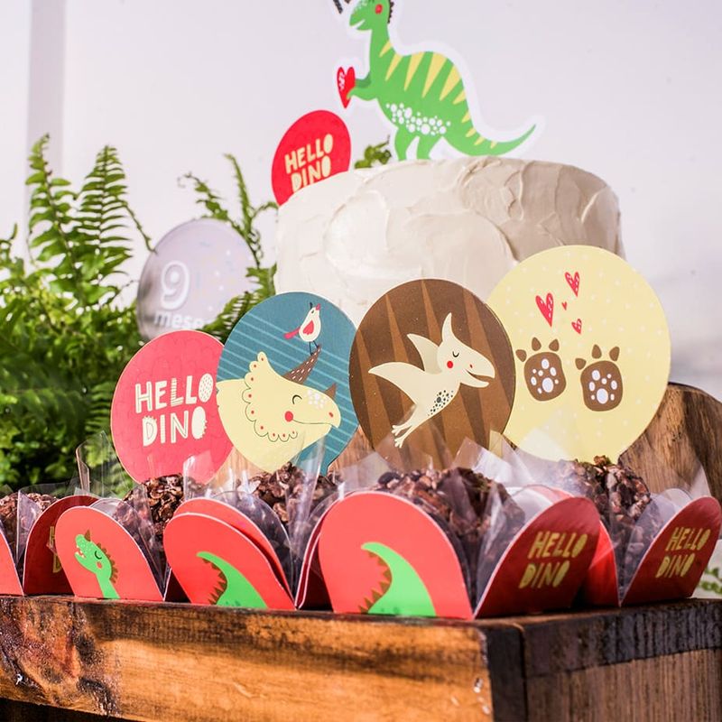 KitMesversario-4P_Hello-Dino_4