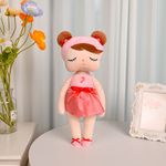 5367-Metoo-Angela-Happy-01