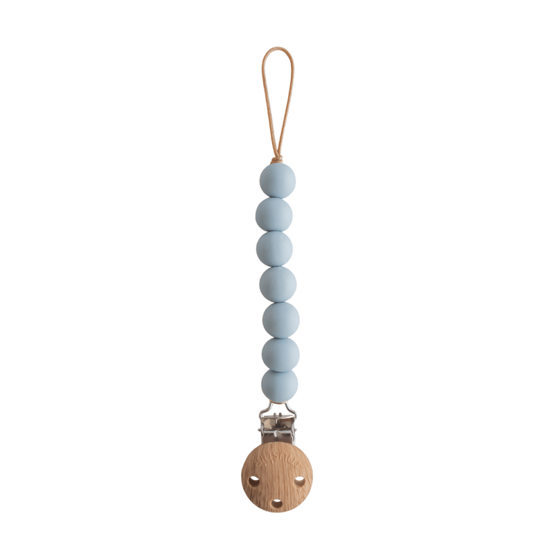 7810 - PRENDEDOR DE CHUPETA COM BOLINHAS AZUL.png