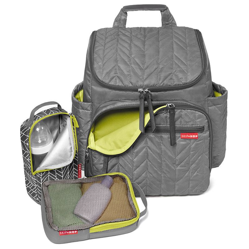 mochila-maternidade-forma-cinza-skip-hop-3