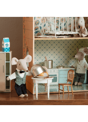 Brinquedo Kit Mini Bandeija Com Tampa E Queijo Para Ratinho Maileg